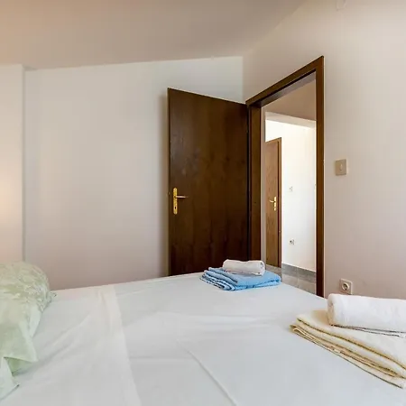 Apartment Josip Rabac