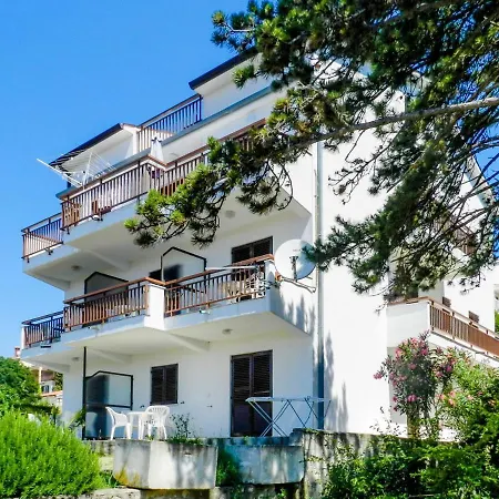 Josip Apartment