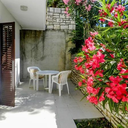 Apartment Josip Rabac