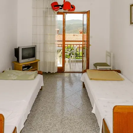 Apartment Josip *