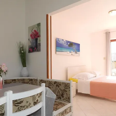 Josip Apartment